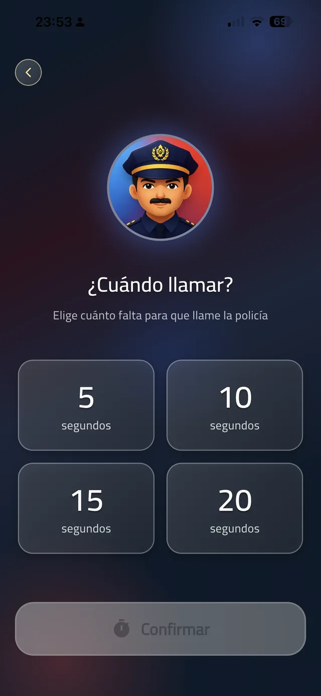 Pantalla de la app Policía de Niños para elegir un retraso de 5, 10, 15 o 20 segundos antes de la llamada